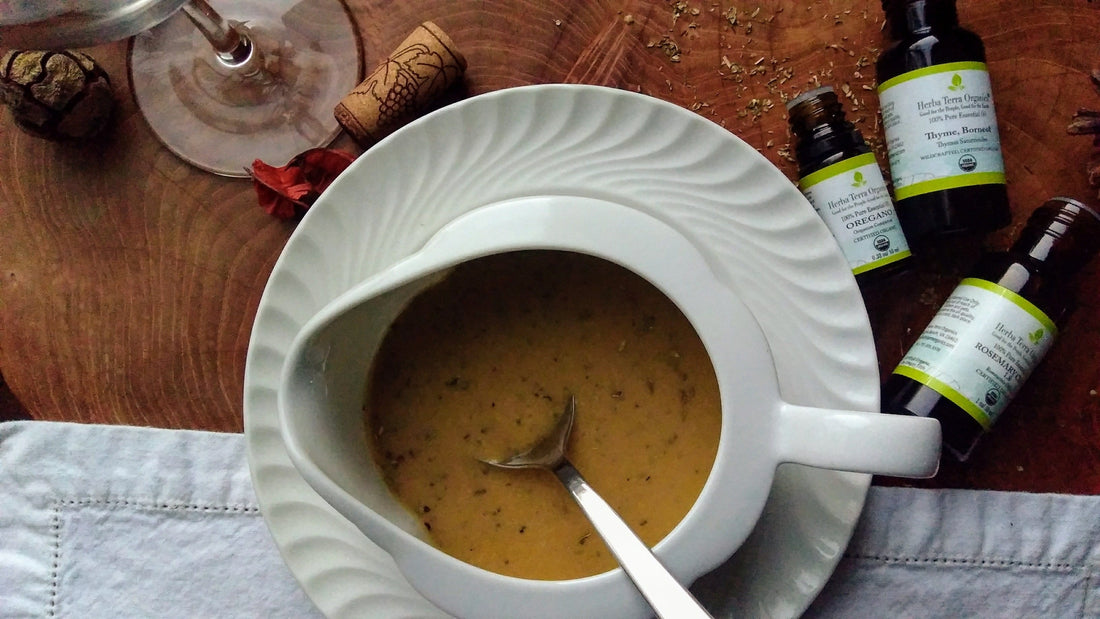 Vegan soy, gluten, and fat-free gravy with essential oils